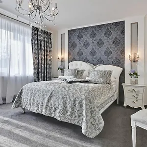 Wellness & Boutique Pod Lipkami **** Praga
